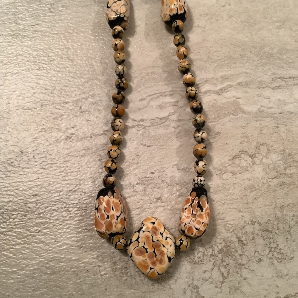 RARE FIND New vintage beaded necklace (black-orange-cream-gold)